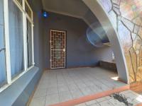  of property in Parys
