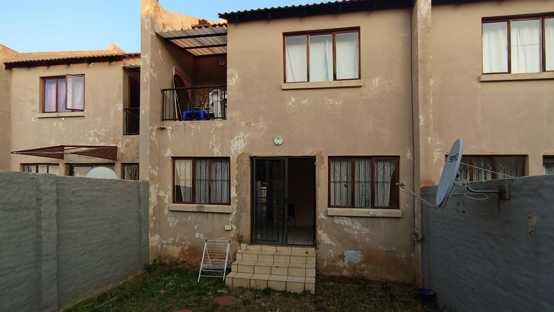 Backyard of property in Culturapark