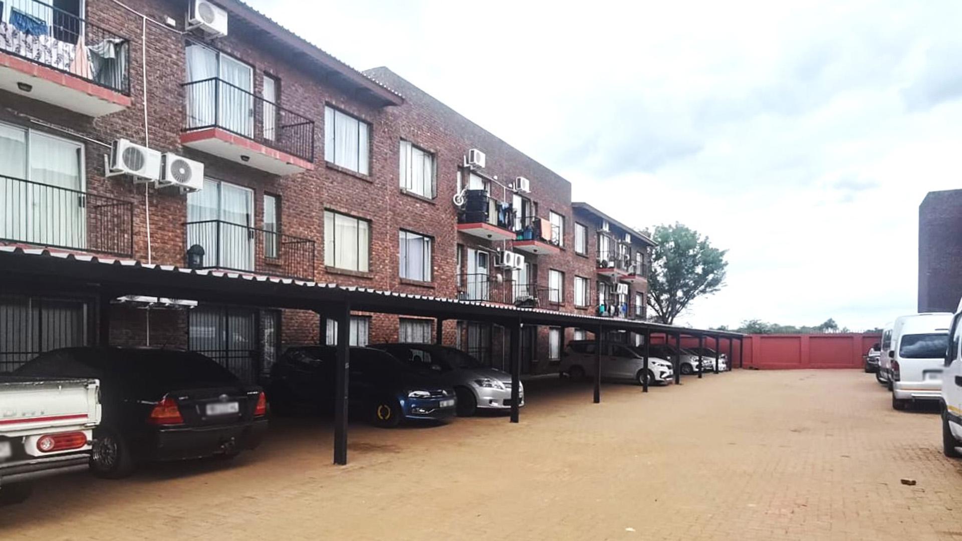 Front View of property in Lephalale (Ellisras)