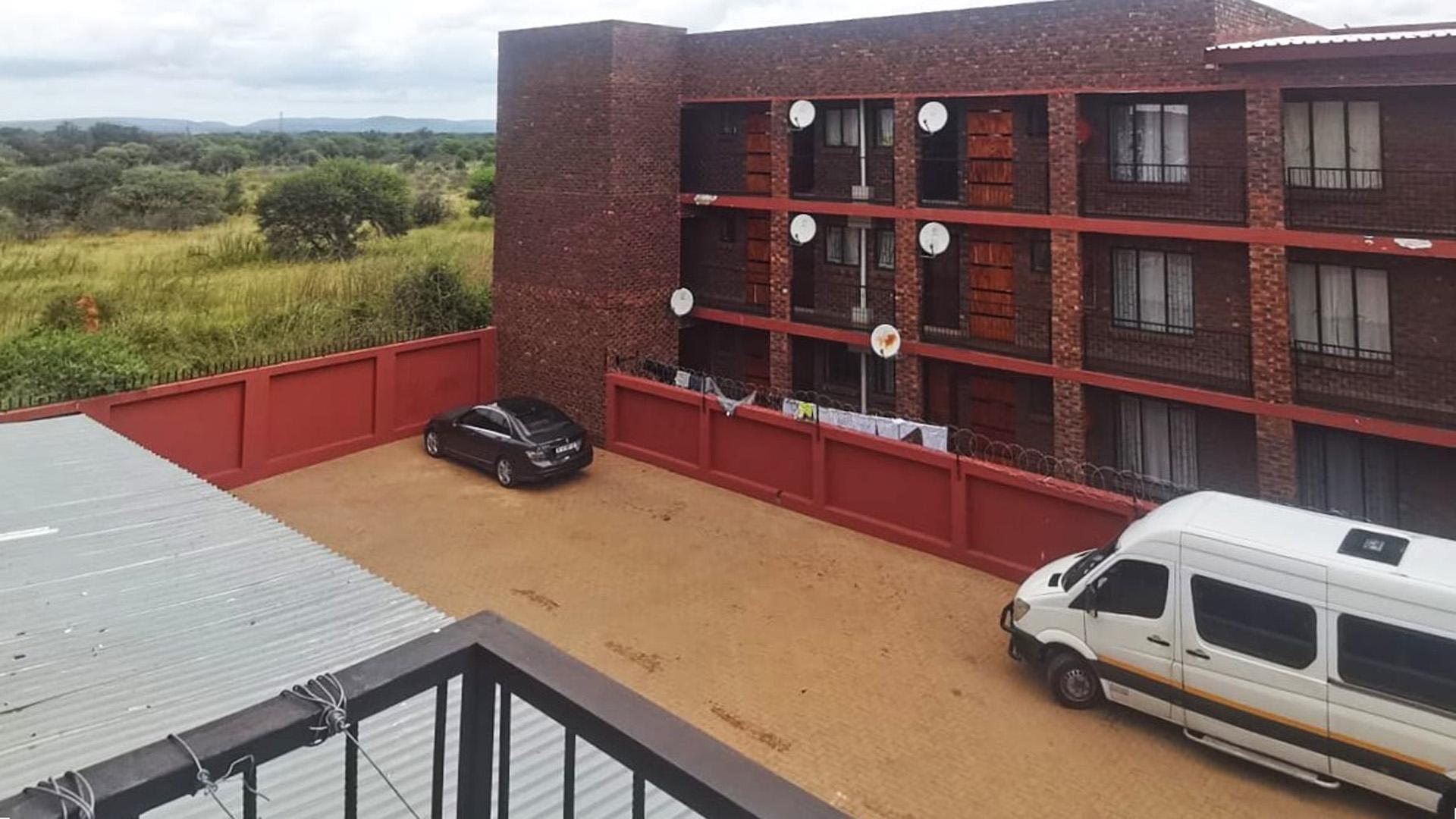 Spaces of property in Lephalale (Ellisras)