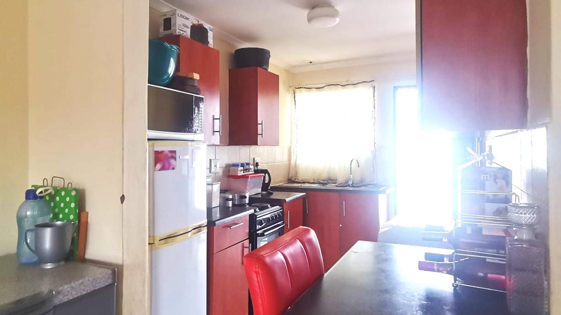 Kitchen of property in Lephalale (Ellisras)