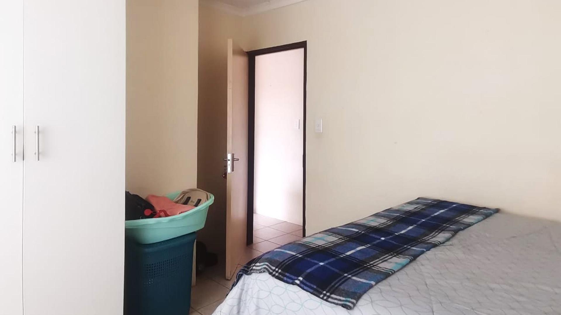 Bed Room 1 of property in Lephalale (Ellisras)