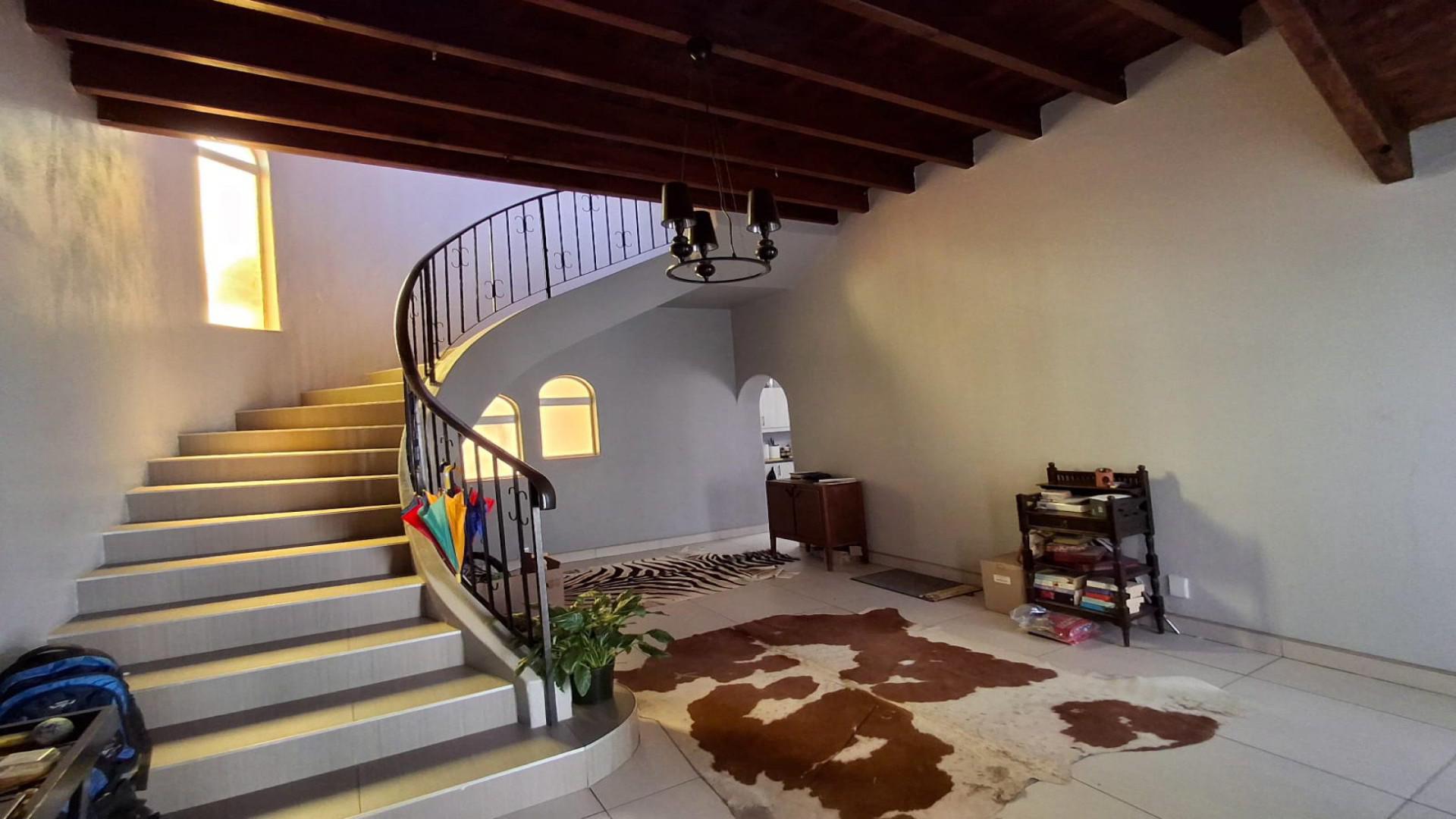 Spaces of property in Randhart