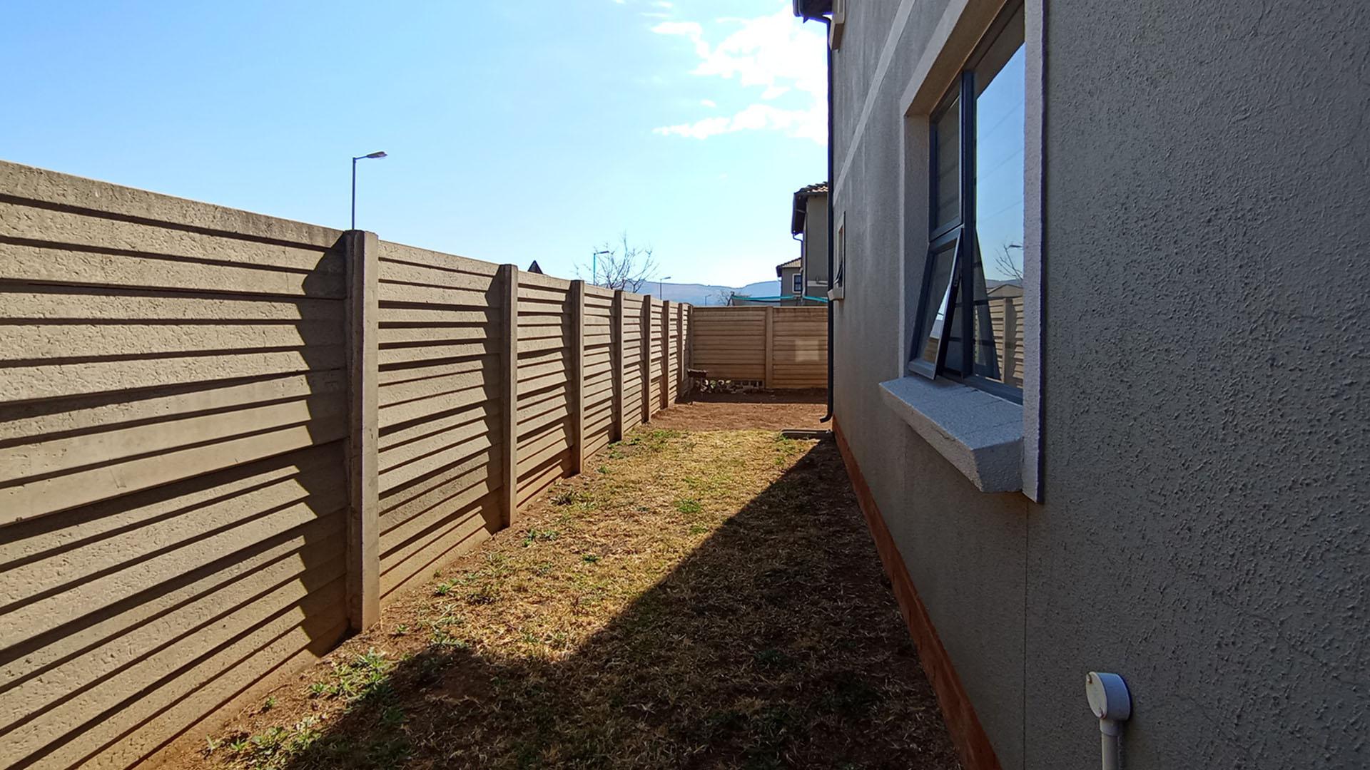 Backyard of property in Andeon