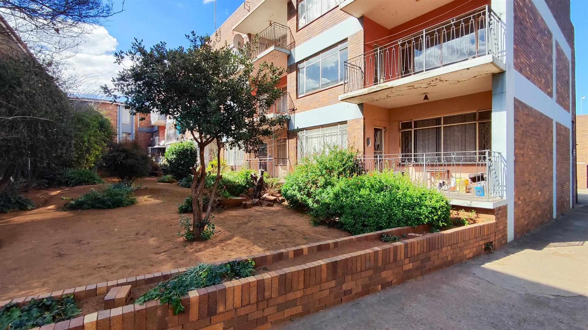 Backyard of property in Vanderbijlpark