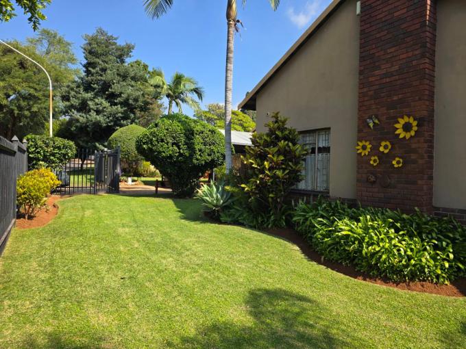 3 Bedroom House for Sale For Sale in Magalieskruin - MR684907