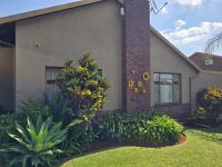  of property in Magalieskruin