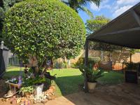  of property in Magalieskruin