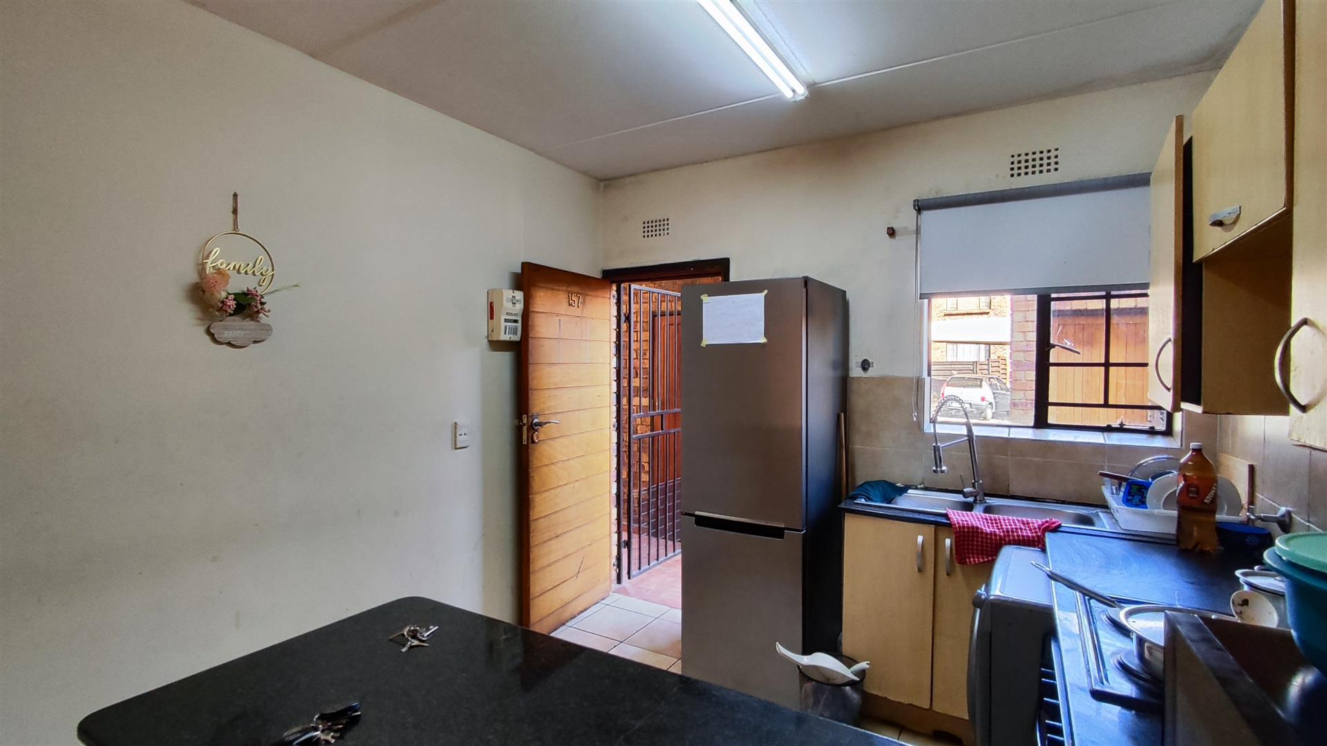 Kitchen - 11 square meters of property in Rand Collieries Sh