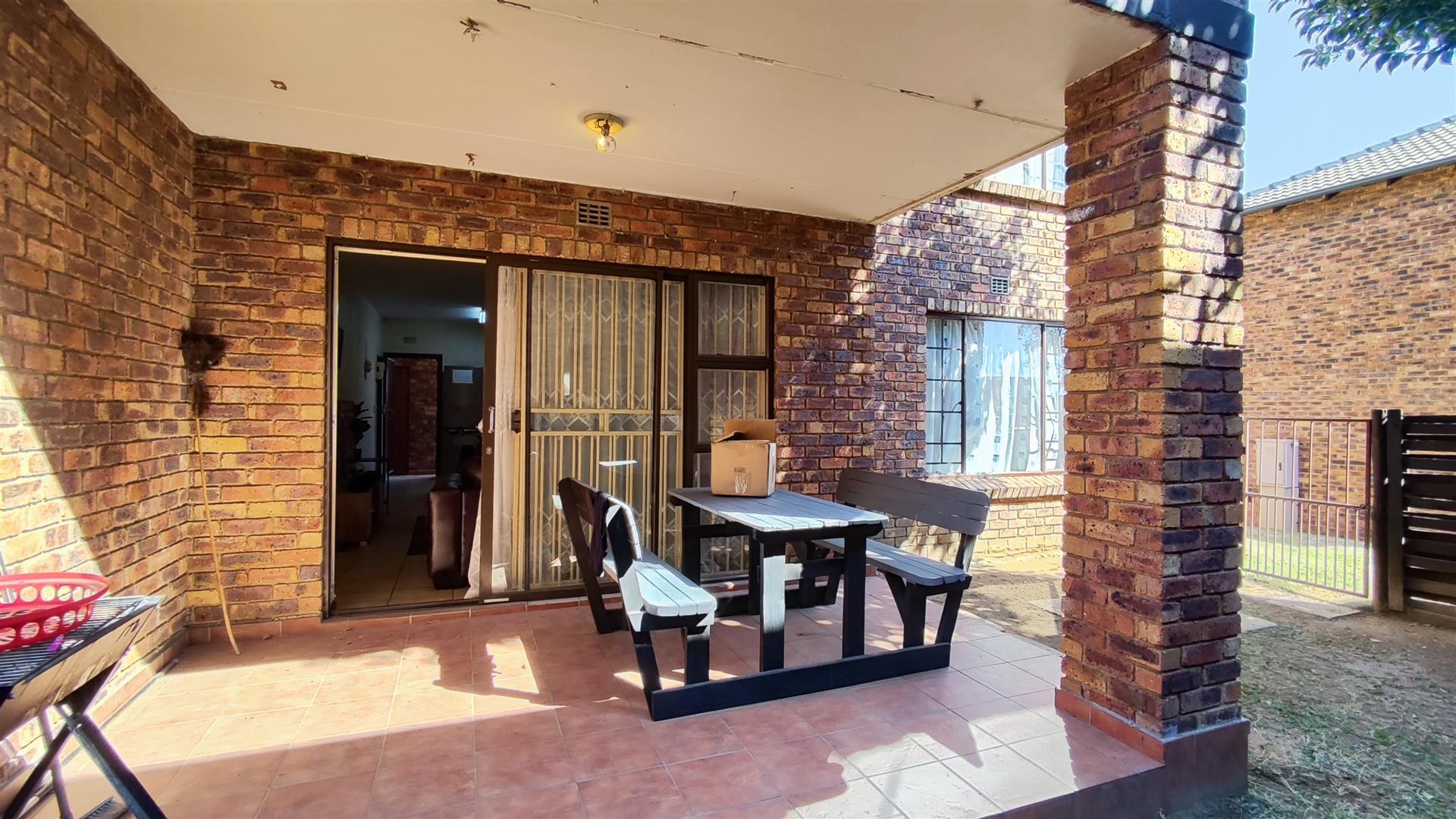 Patio - 12 square meters of property in Rand Collieries Sh