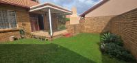 of property in Magalieskruin
