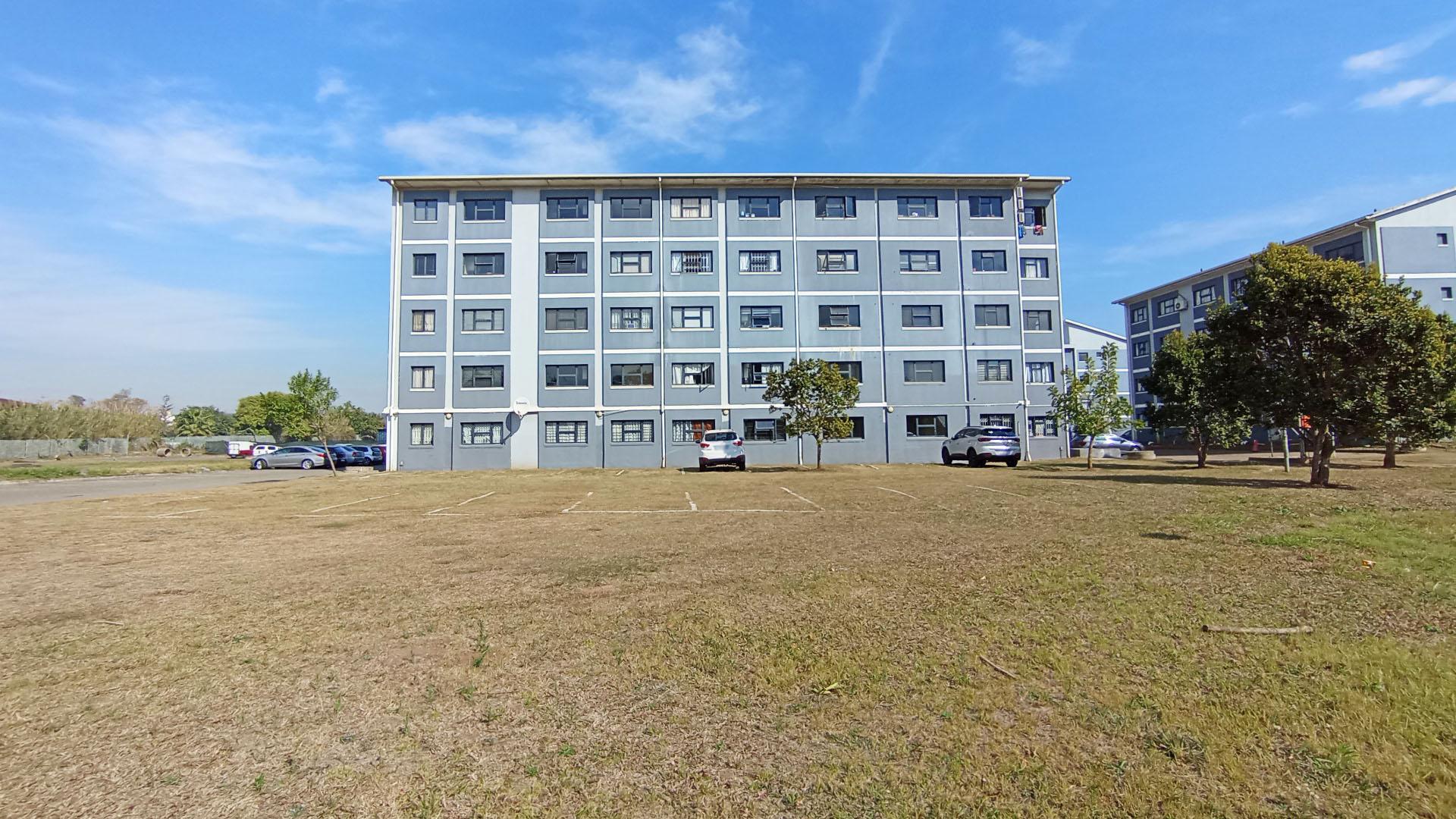 Front View of property in Tongaat