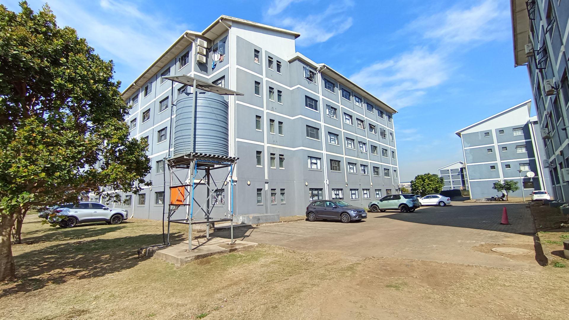 Front View of property in Tongaat