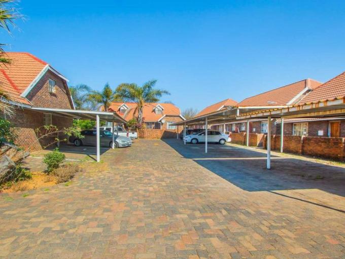 3 Bedroom Apartment for Sale For Sale in Florida Lake - MR684946