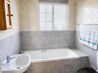 of property in Rooihuiskraal North