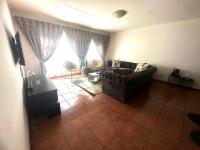  of property in Die Hoewes