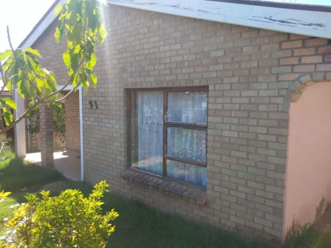 3 Bedroom House for Sale For Sale in Rosedale - MR684961
