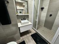  of property in Menlo Park