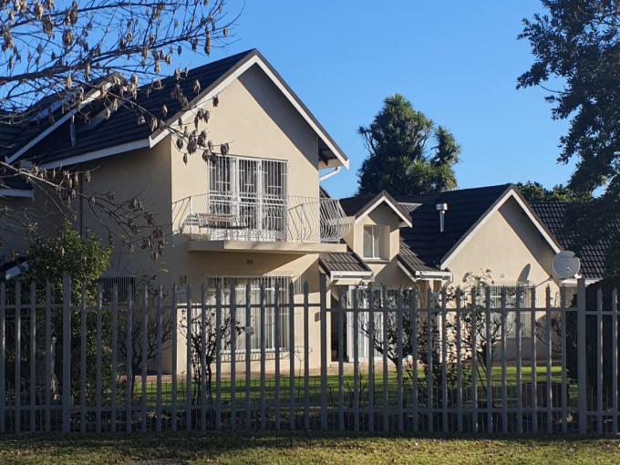 4 Bedroom House for Sale For Sale in Harrismith - MR684986