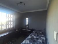 Bed Room 2 of property in Fairview - PE