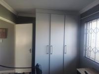 Bed Room 2 of property in Fairview - PE