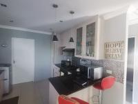Kitchen of property in Fairview - PE