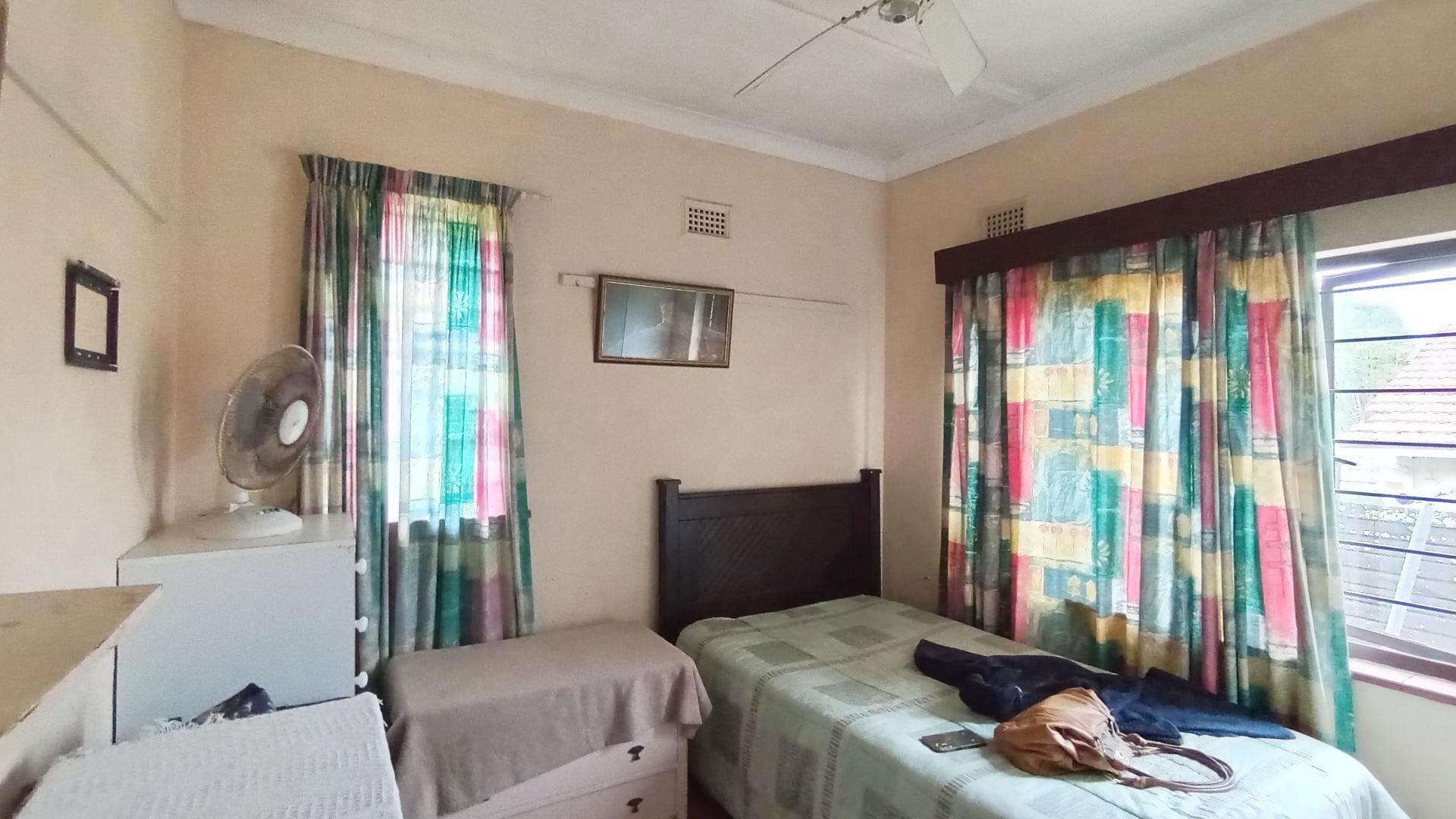 Bed Room 2 - 13 square meters of property in Grosvenor