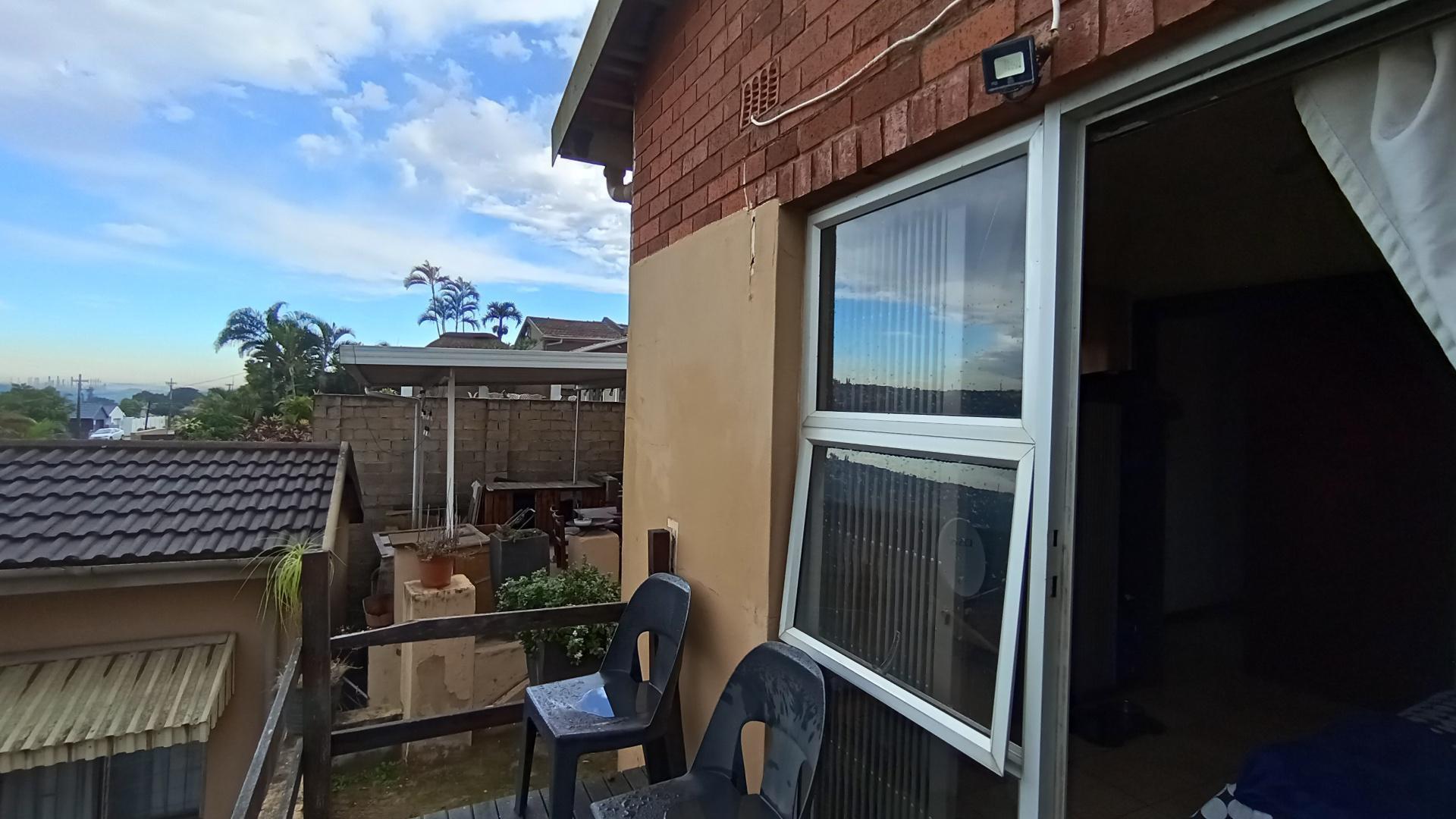 Balcony - 5 square meters of property in Grosvenor