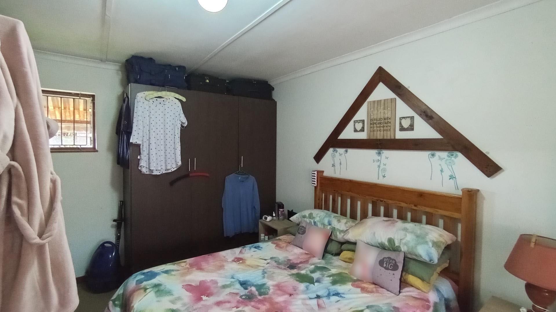 Flatlet - 53 square meters of property in Grosvenor