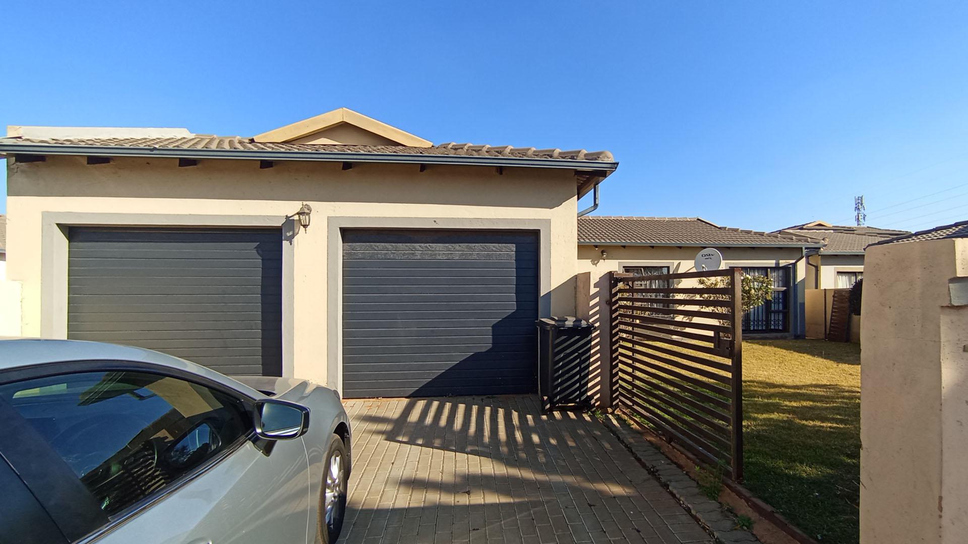 Front View of property in Amandasig