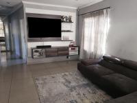 Lounges of property in Amandasig