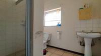 Bathroom 1 of property in Glenharvie