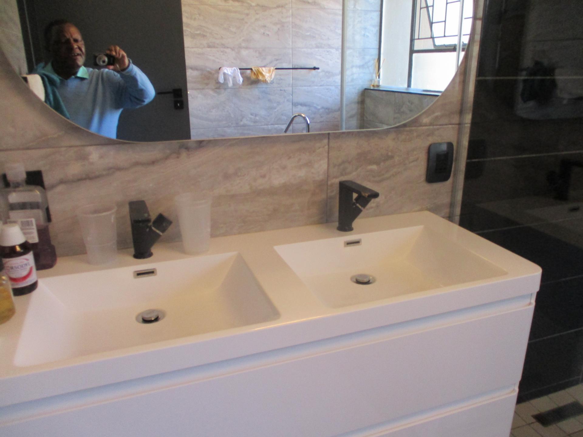  of property in Birch Acres