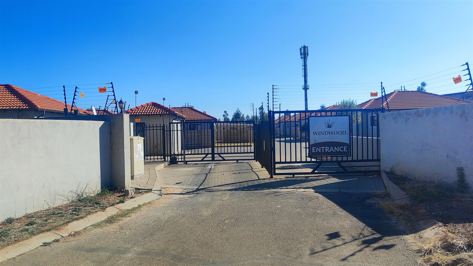 Front View of property in Alliance