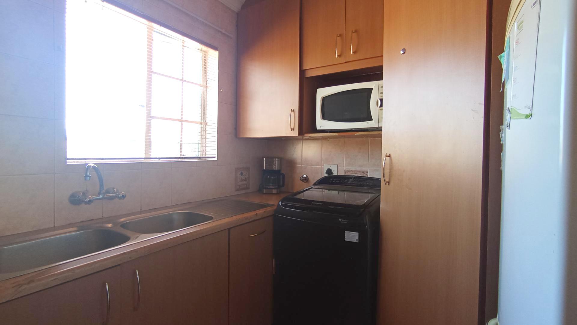 Kitchen - 8 square meters of property in Lyttelton