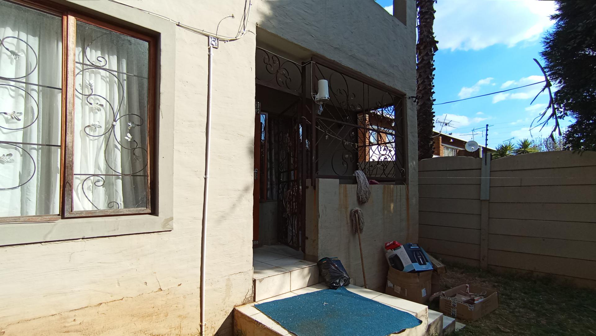 Backyard of property in Windsor