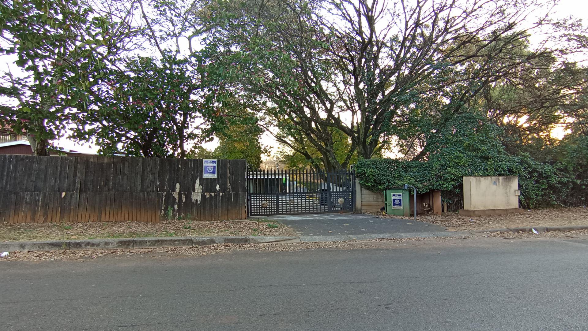 Front View of property in Montgomery Park
