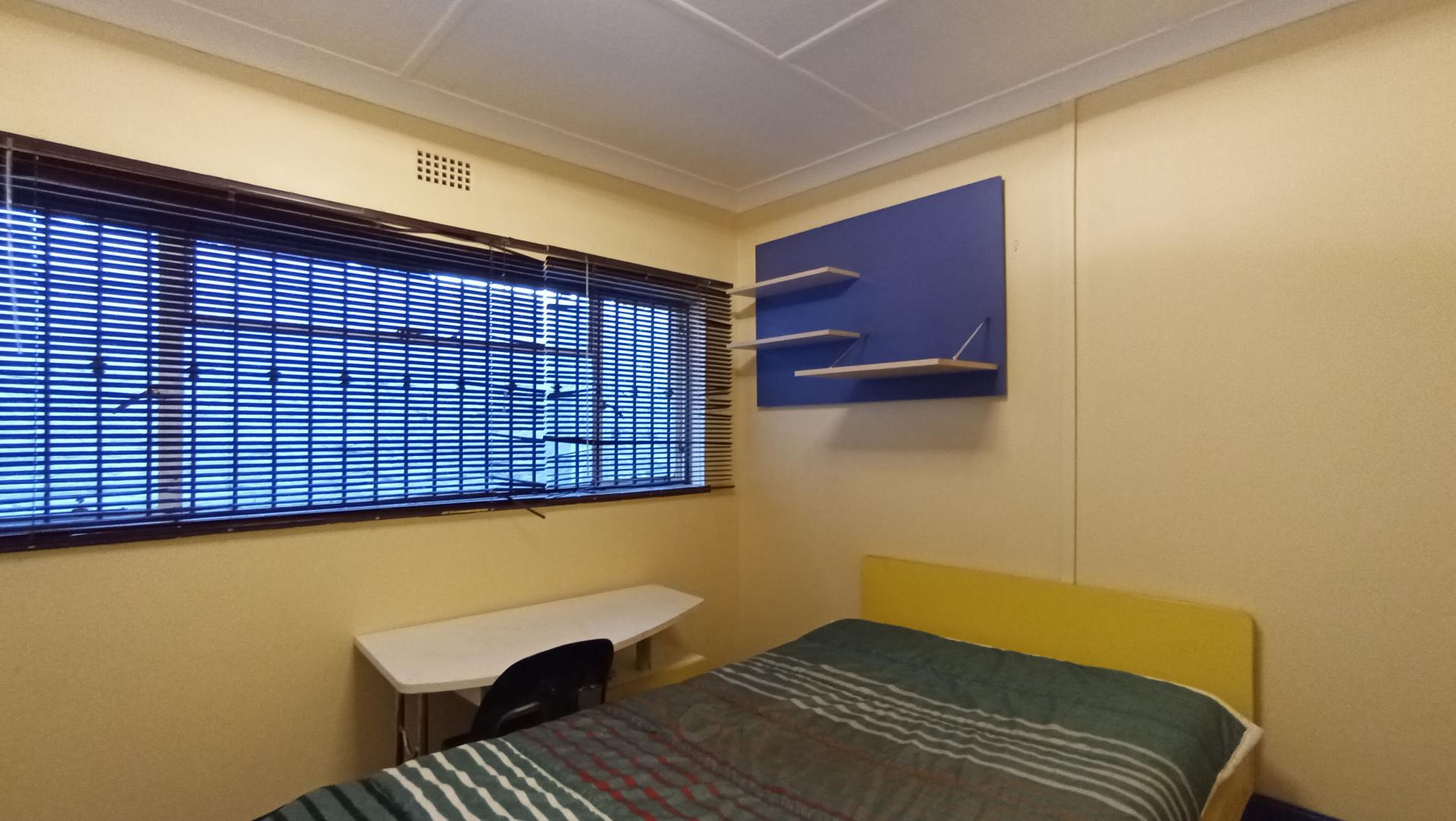 Bed Room 4 - 12 square meters of property in Montgomery Park