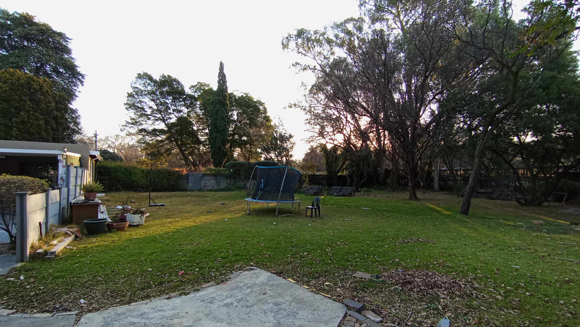 Garden of property in Montgomery Park