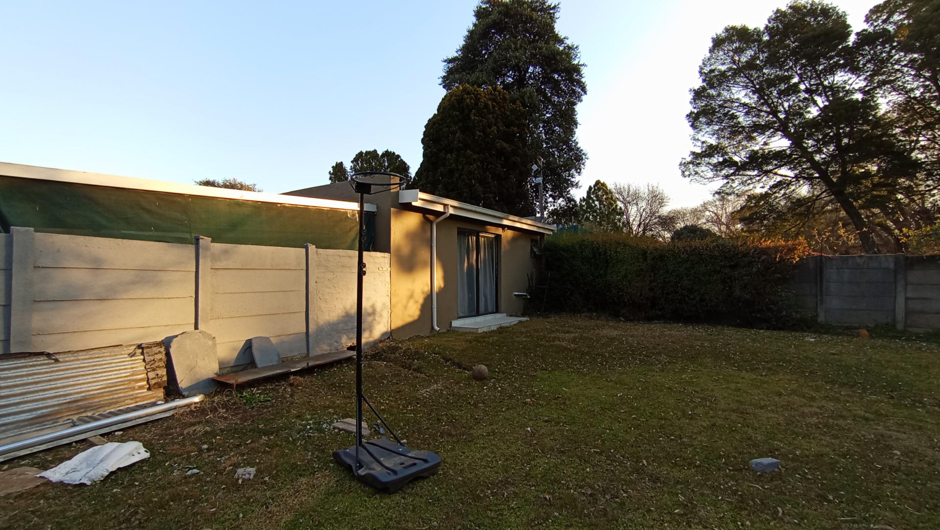 Garden of property in Montgomery Park