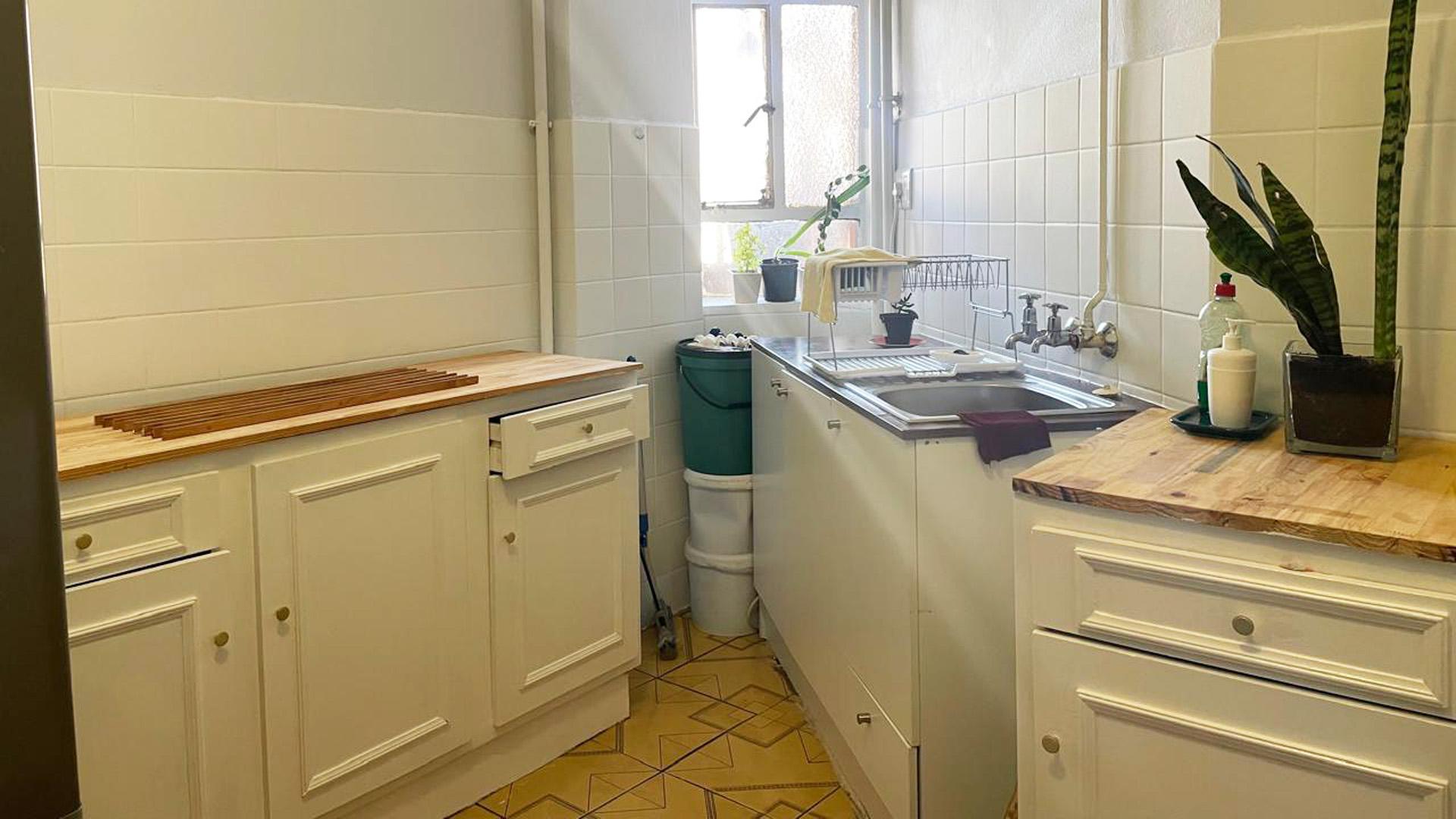 Kitchen of property in Johannesburg Central