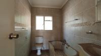 Main Bathroom - 6 square meters of property in Fairlands