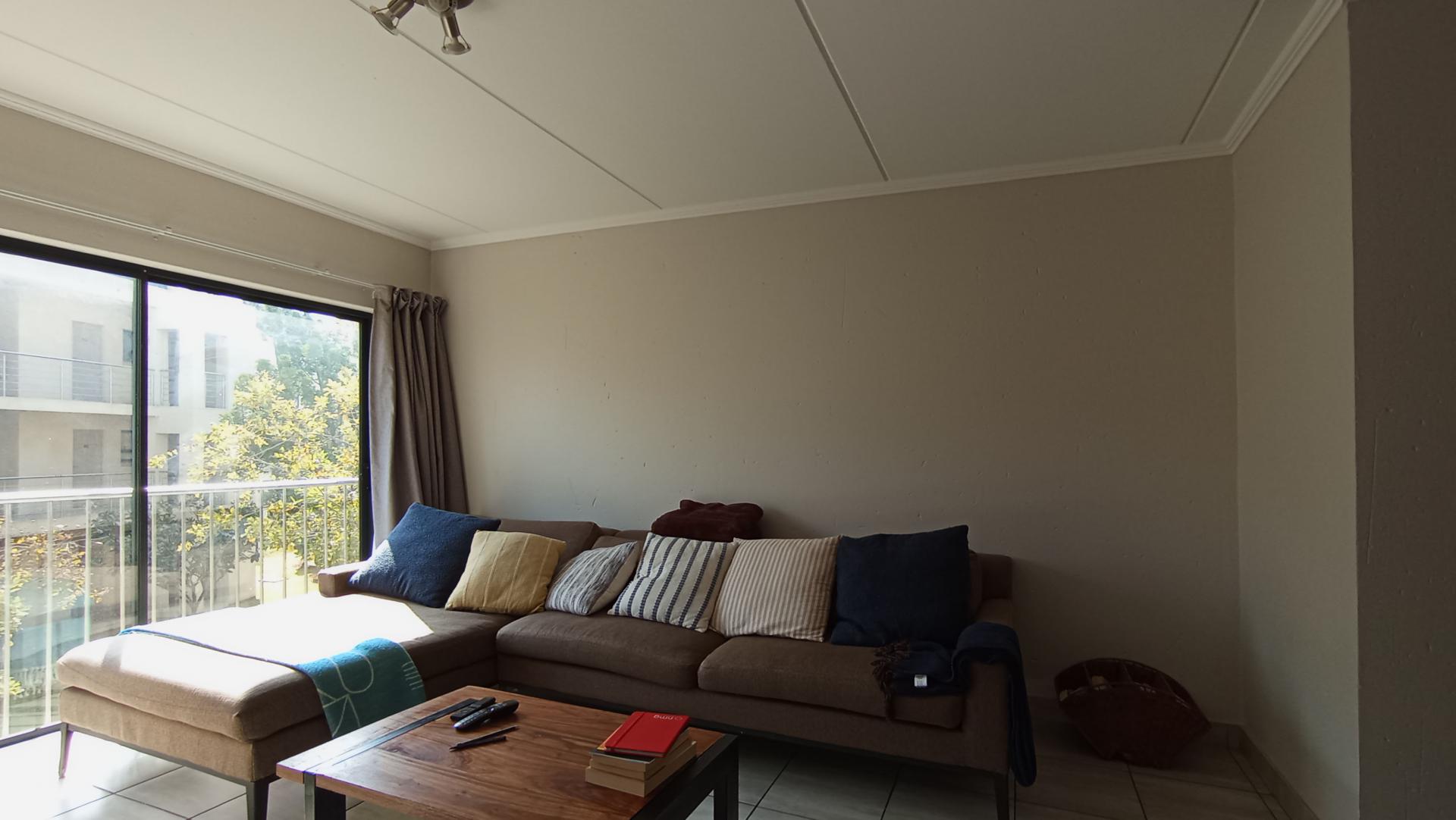 Lounges - 19 square meters of property in Beverley A.H.