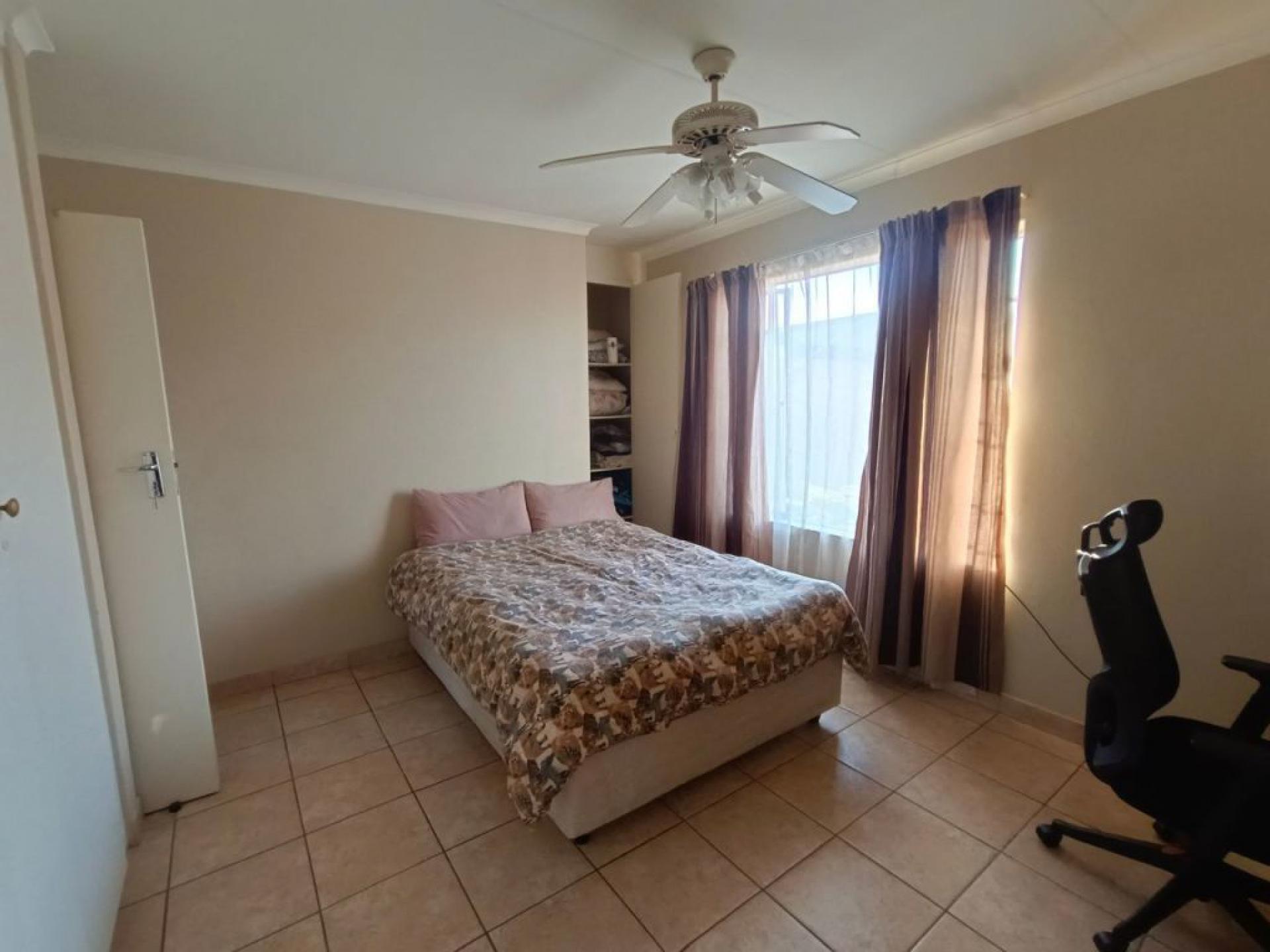  of property in Zwartkop