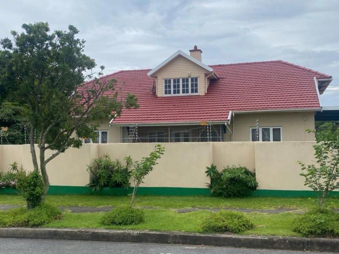 4 Bedroom House for Sale For Sale in Selborne - MR685110
