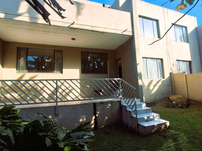 2 Bedroom Apartment to Rent in Weltevreden Park - Property to rent - MR685131