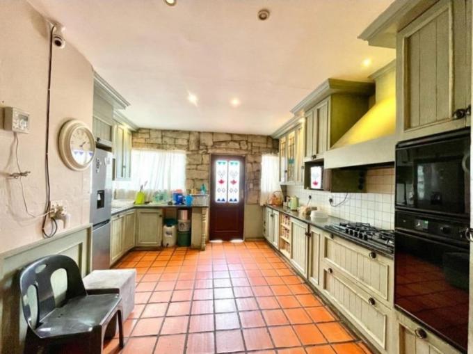4 Bedroom House for Sale For Sale in Mulbarton - MR685158