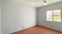 Bed Room 1 - 17 square meters of property in Uvongo
