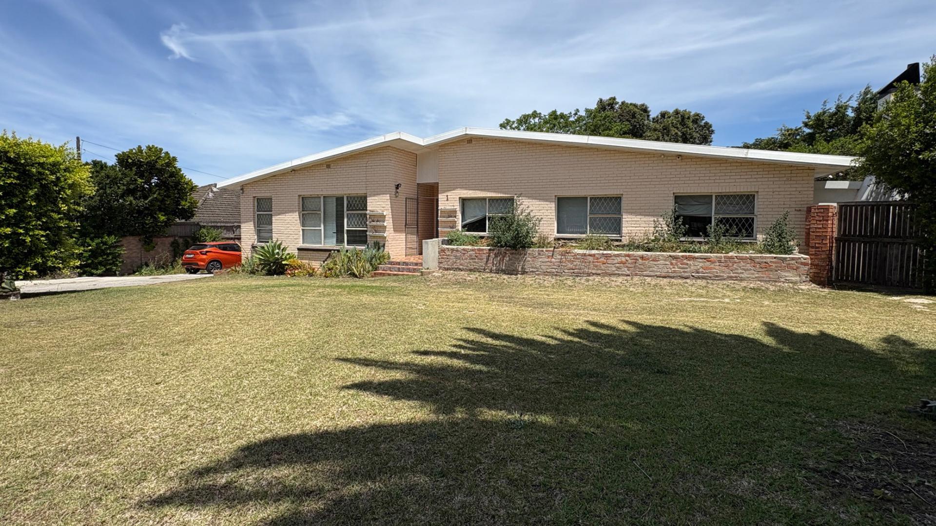 Front View of property in Sunridge Park