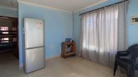 Lounges - 13 square meters of property in Soshanguve East